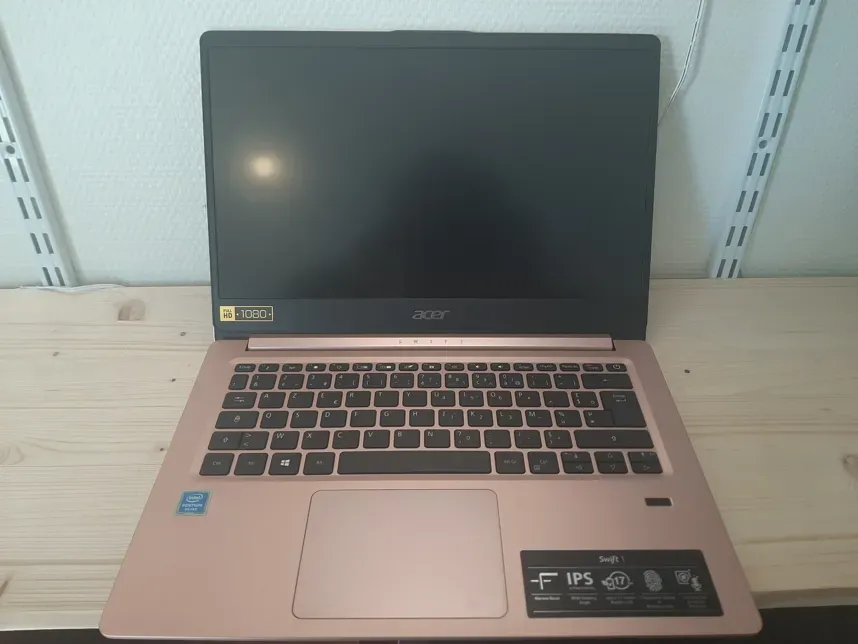 PC portable  acer swift 1